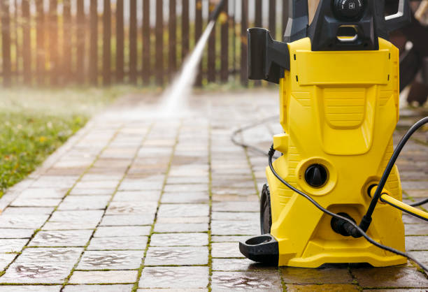 Best Graffiti Removal  in Tillamook, OR
